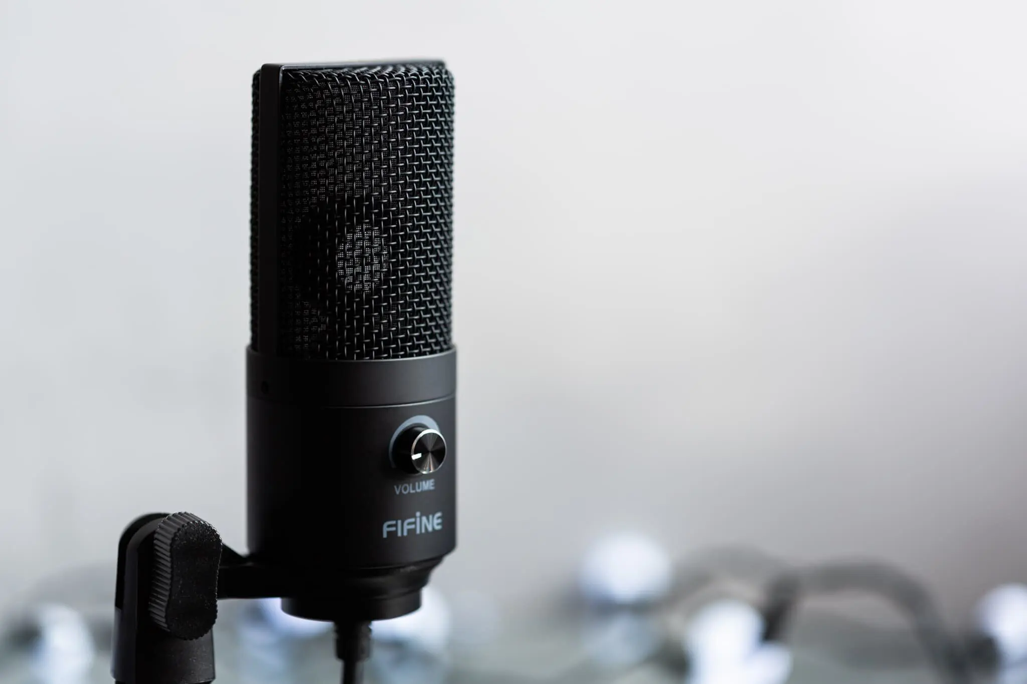 What is the best cheap USB microphone for recording rap vocals at