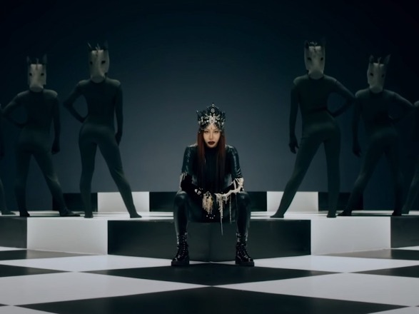 Korean rapper Jessi makes powerful return with new single ‘What Type of ...