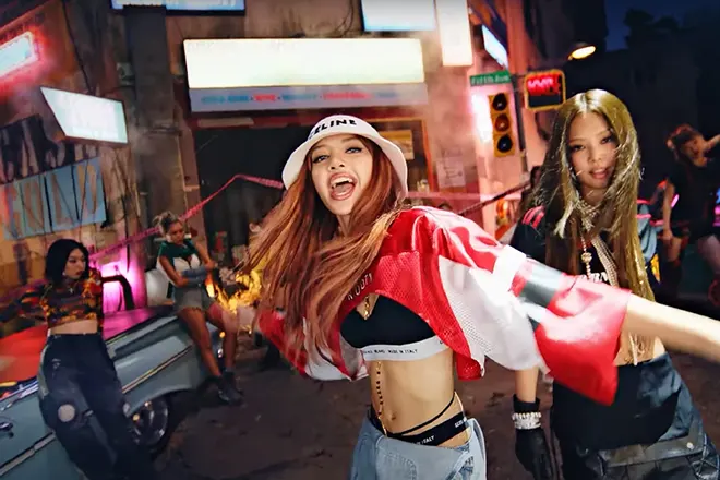 BLACKPINK give fans a sip of their lovely poison in 'Pink Venom